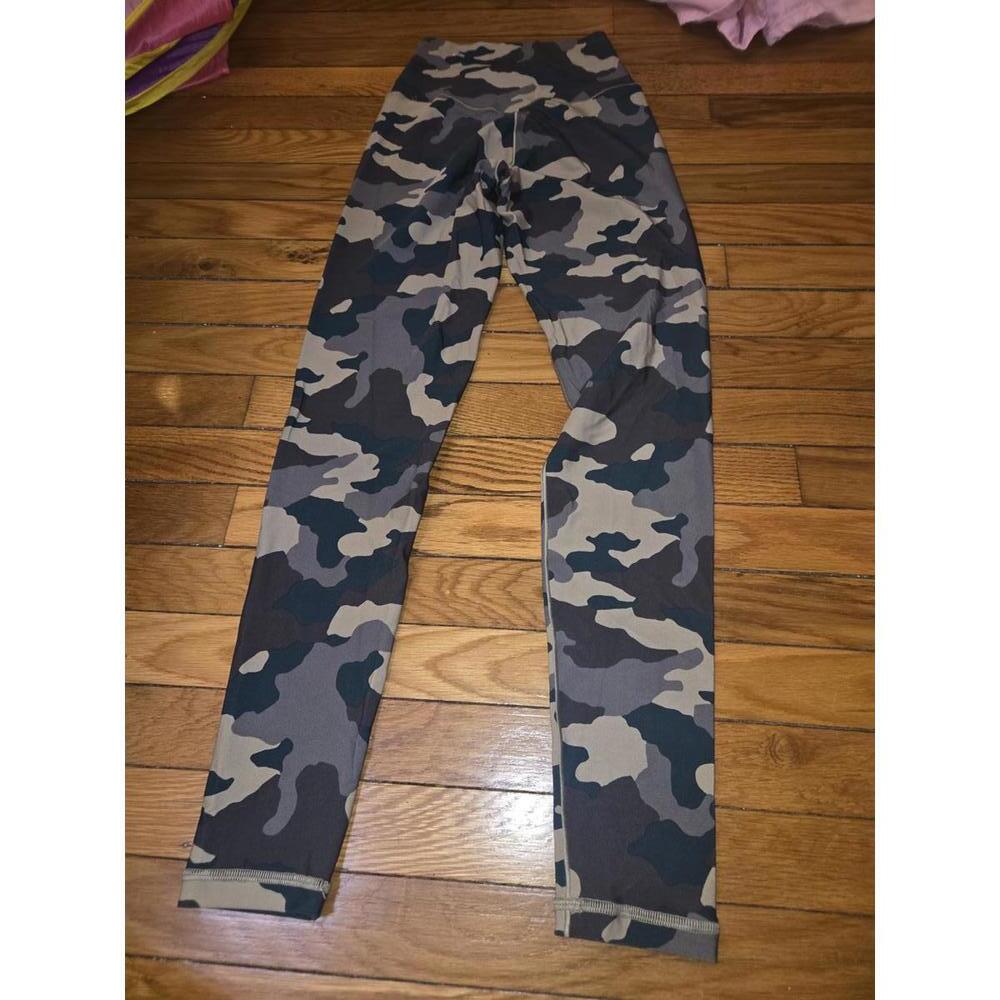 AERIE OFFLINE Camouflage Print 7/8 Leggings - Picture 5 of 5